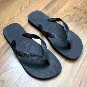 🩴 Women’s Havaianas Flip Flops • Size 8